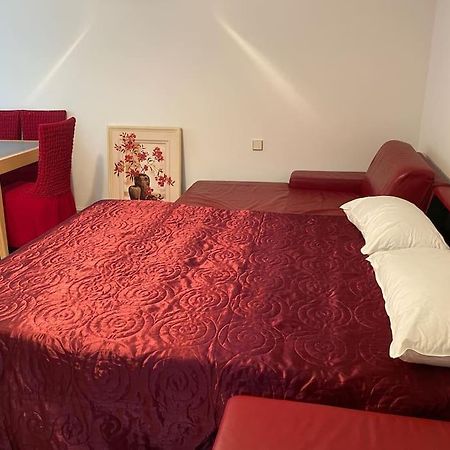 Apt. Sims Bei Stuttgart Flughafen/Metzingen 2-6 Person 스타인브론 외부 사진